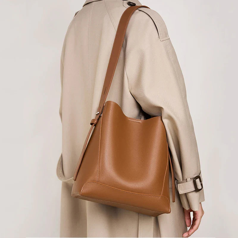 Paula™ | Luxe schoudertas van vegan leer