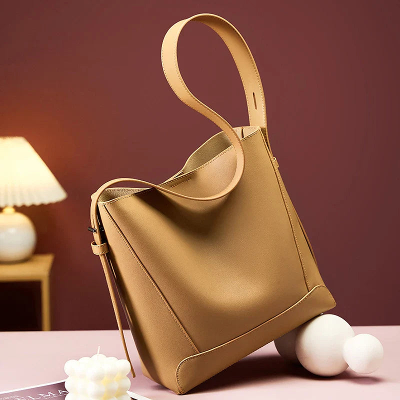 Paula™ | Luxe schoudertas van vegan leer